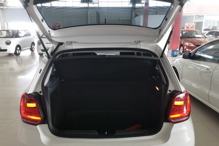 Used Volkswagen Polo 2016 1.4L Automatic Trendy Model
