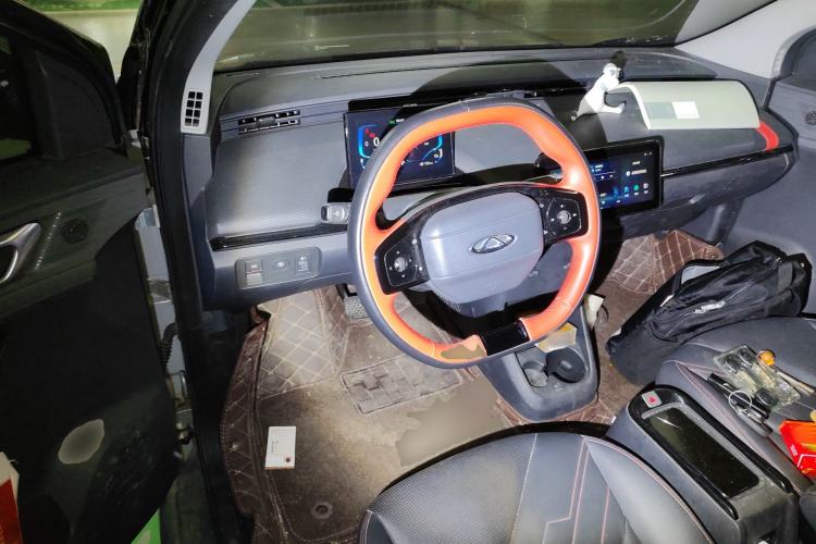 Used Chery New Energy Boundless Pro 2022 301km "WoW" Edition Lithium-Ion Battery Steering Wheel