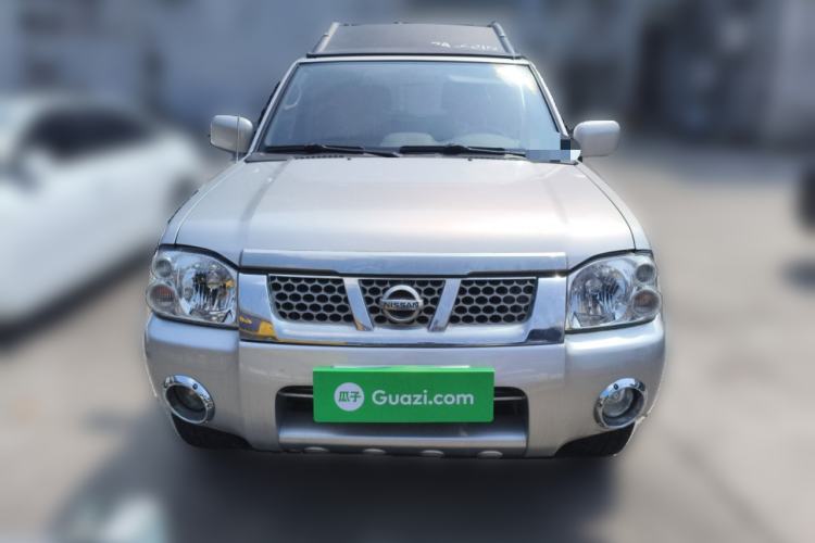 Used Nissan Paladin 2008 2.4L Two-Wheel-Drive Standard Version