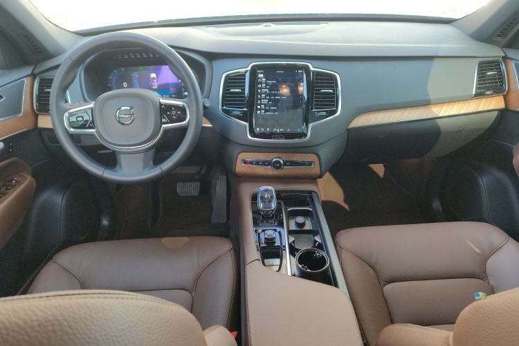 Used Volvo XC90 2024 B6 Zhiyi Luxury 7-Seater