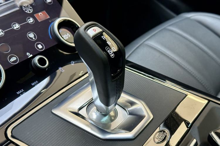 Used Land Rover Range Rover Evoque 2020 249 PS R-DYNAMIC SE Sport Technology Edition