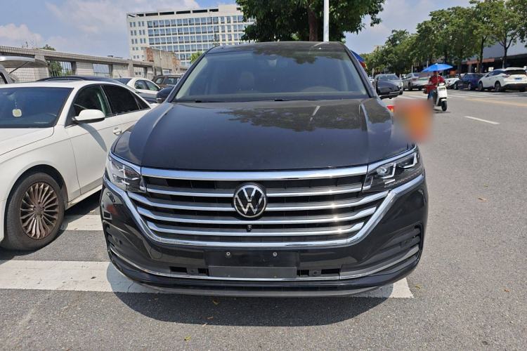Used Volkswagen Viloran 2022 380TSI Luxury Edition