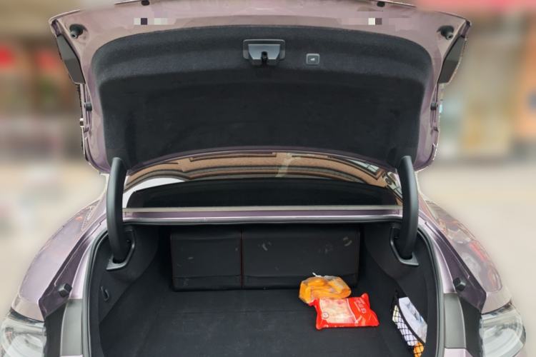 Used Xiaomi Auto SU7 2024 Four-Wheel Drive Ultra-Long Range Advanced Intelligent Driving Max Edition