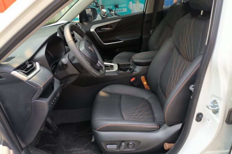 Used Toyota RAV4 2024 2.0L CVT Two-Wheel Drive Fashion Plus Edition Left Front Seat