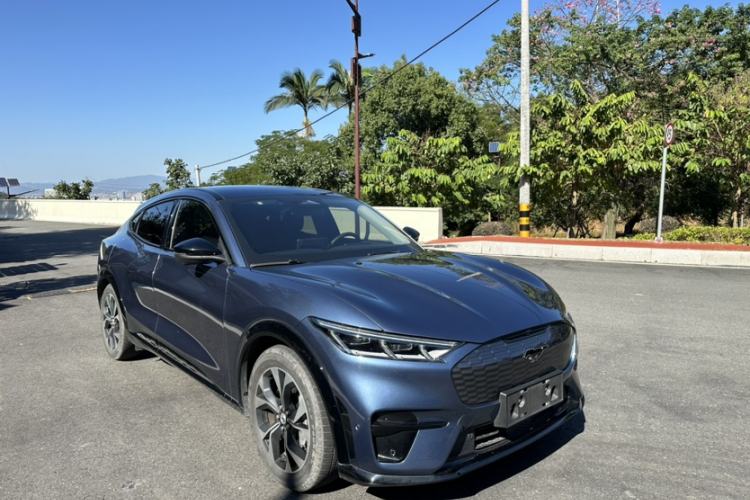 Used Ford Mustang Mach-E 2021 AION Y Plus Rear-Drive Luxury Edition (Long Range)