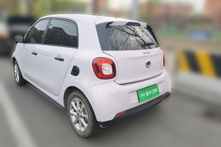 Used smart forfour 2016 1.0L 52 kW Dynamic Edition Rear Left 45 Deg