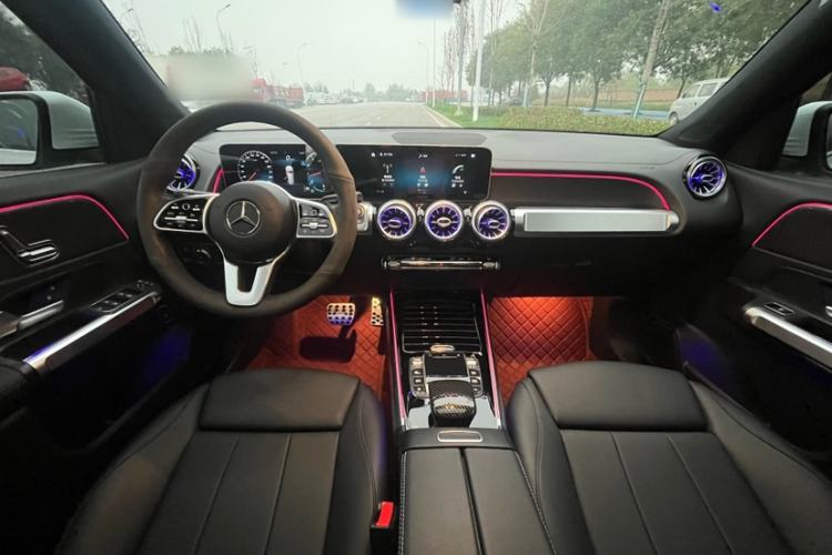 Used Mercedes-Benz GLB 2020 Updated GLB 200 Dynamic Edition Interior 1