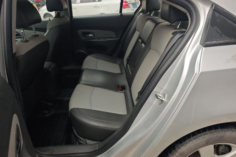 Used Chevrolet Cruze 2013 1.8L SE AT