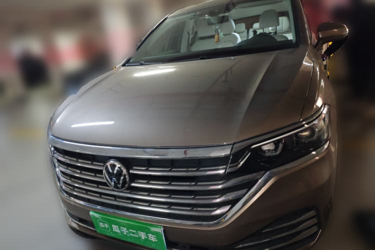 Used Volkswagen Viloran 2022 380TSI Prestige Edition
