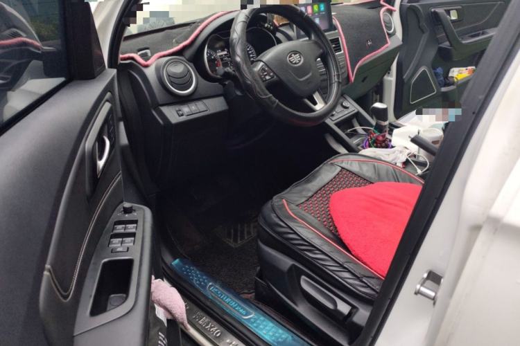 Used Bestune X40 2017 1.6L Manual Luxury Edition Driver Seat