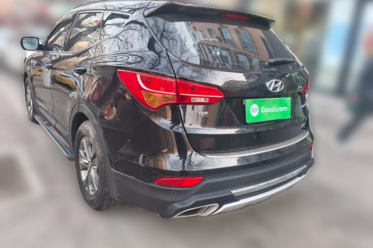 Used Hyundai Santa Fe 2013 2.4L Automatic 4x4 Comfort Edition Rear Left 45 Deg