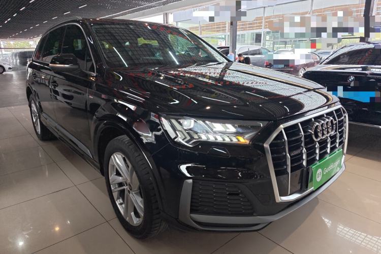 Used Audi Q7 2023 45 TFSI quattro S line Sport model