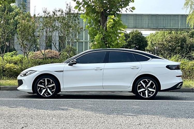 Used Volkswagen Lamando 2022 Lavida L 280TSI DSG Cool & Spicy Edition