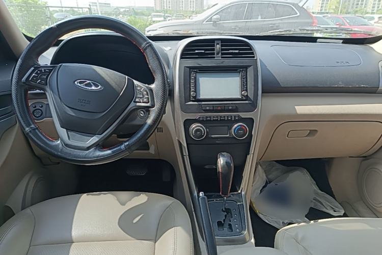 Used Chery Tiggo 3 2014 1.6L CVT ZhiShang Edition
