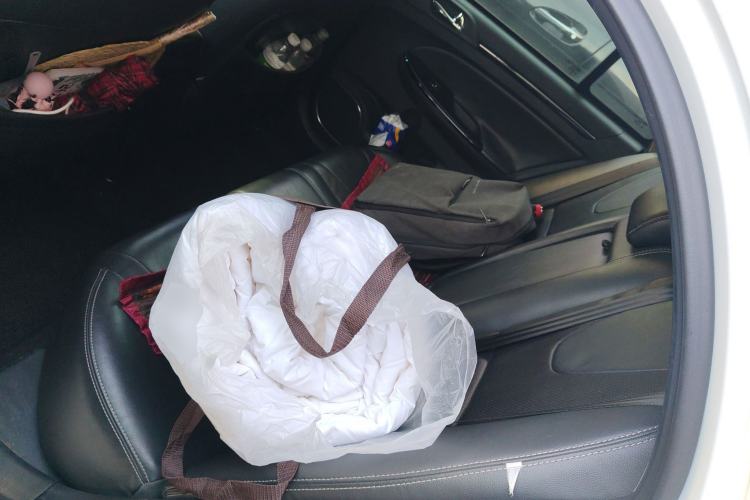 Used BYD Surui 2014 1.5TID Automatic Flagship Model Left Rear Seat