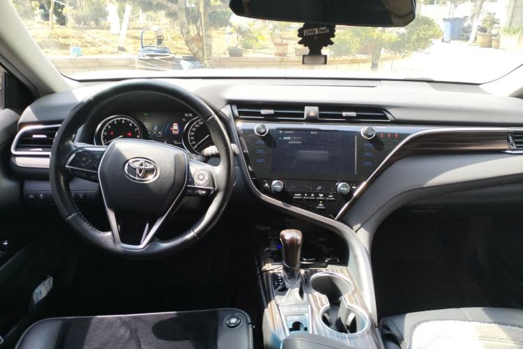Used Toyota Camry 2019 2.5G Luxury Edition China VI Standard
