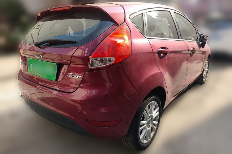 Used Ford Fiesta 2013 Hatchback 1.5L Automatic Fashion Edition