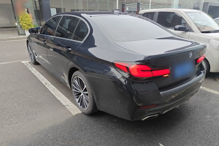 Used BMW 5 Series 2022 Second Facelift 530Li Leading Edition M Sport Package
