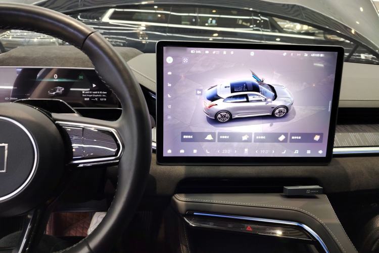 Used Zeekr 001 2022 Long-Range Dual-Motor WE Edition Center Console