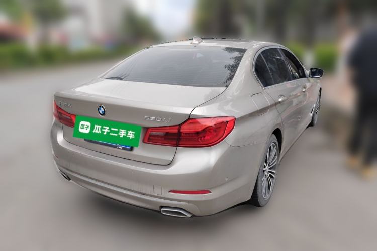 Used BMW 5 Series 2018 530Li Luxury Edition Premium Package Rear Right 45 Deg