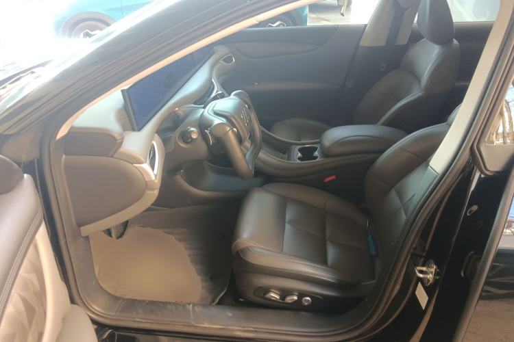 Used IM L6 2024 Max Enhanced Performance Edition Left Front Seat