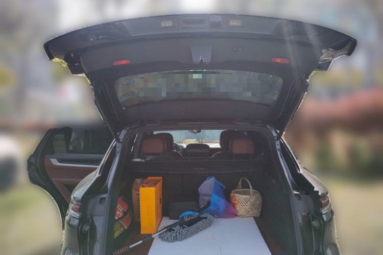 Used Porsche Cayenne 2024 Cayenne 3.0T Trunk