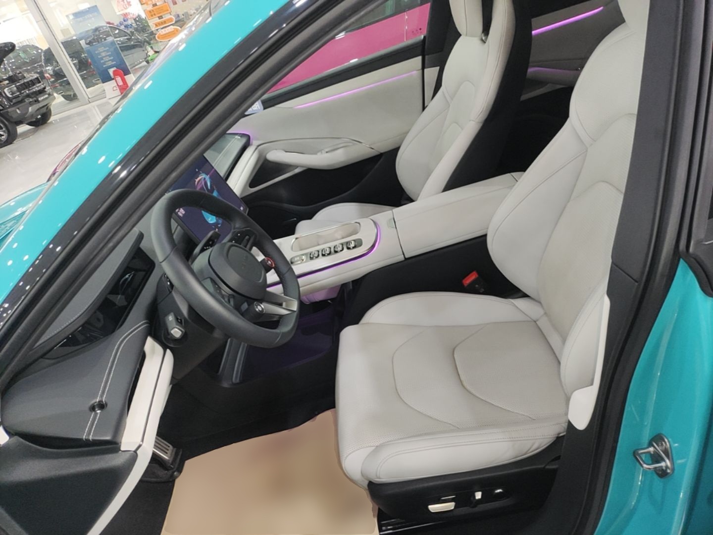 Xiaomi Auto SU7 2024 Four-Wheel Drive Ultra-Long Range Advanced Intelligent Driving Max Edition — снимка 19