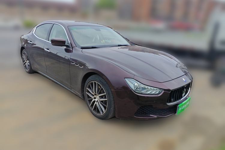 Used Maserati Ghibli 2014 3.0T Standard Edition Front Right 45 Deg