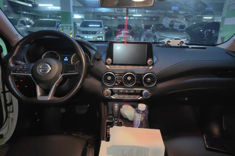 Used Nissan Sylphy 2020 1.6L XL CVT Smart Enjoyment Edition Center Console