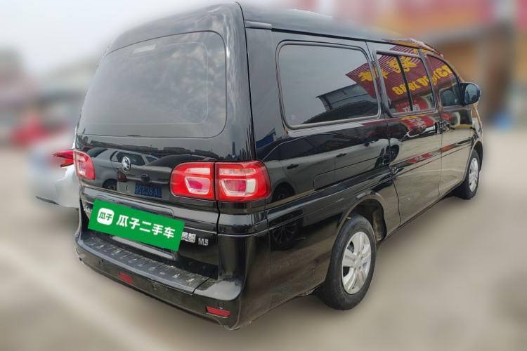 Used FORTHING Lingzhi 2022 M5L 1.6L Utility Model 7 Seats
