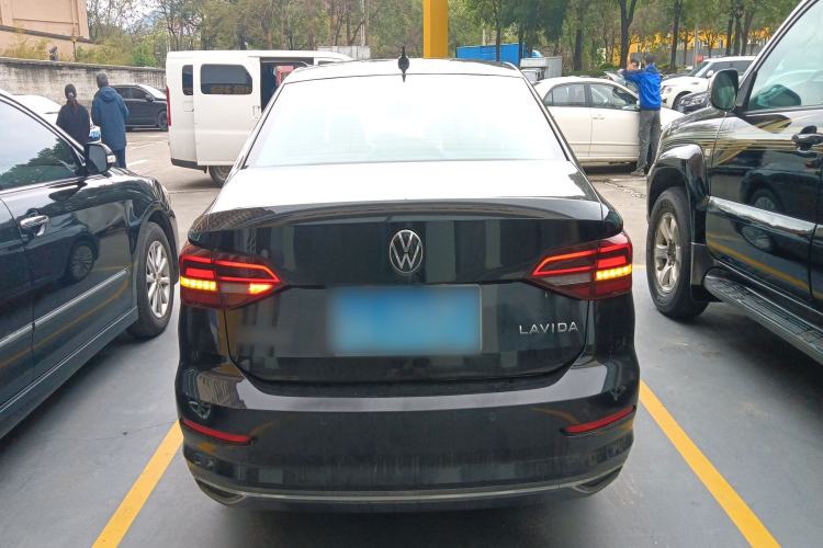 Used Volkswagen Lavida 2021 1.5L Automatic Comfort Edition
