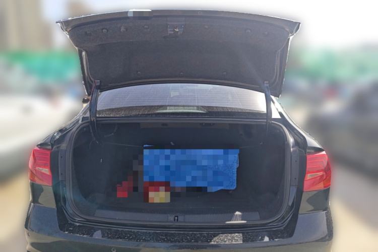 Used Volkswagen Bora 2016 1.6L Automatic Fashion Model
