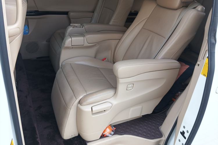 Used Toyota Alphard 2012 3.5L Luxury Edition Left Rear Seat