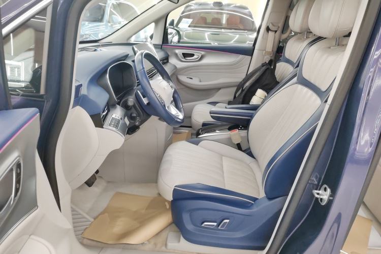 Used Roewe iMAX8 2021 400TGI Supreme Series Ultimate Edition Left Front Seat