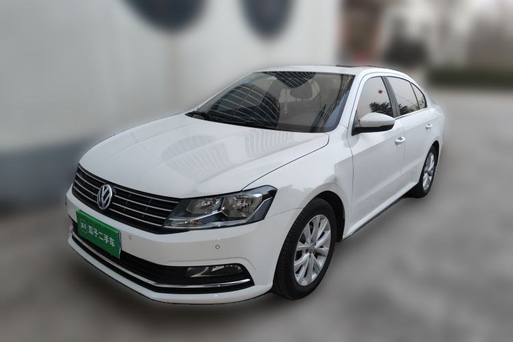 Used Volkswagen Lavida 2017 1.6L Automatic Comfort Edition Front Left 45 Deg