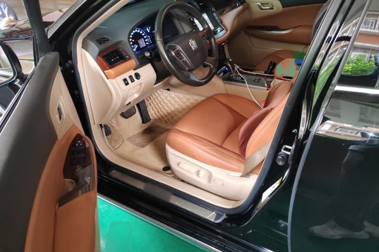 Used Toyota Crown 2012 2.5L Royal Leather Edition Driver Seat