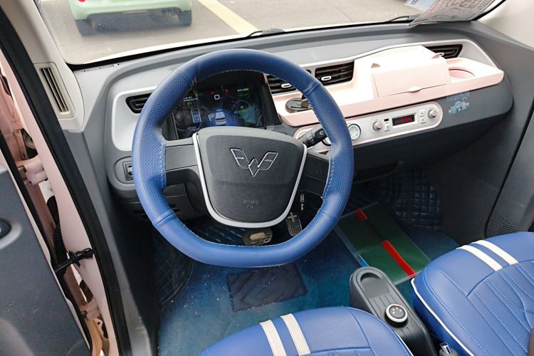 Used Wuling Hongguang MINIEV 2022 Macaron Premium Model – Lithium Iron Phosphate
