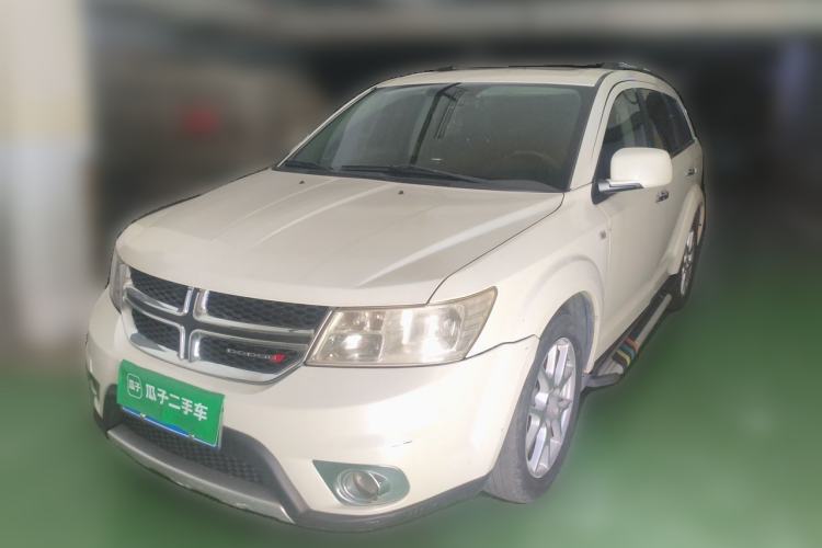 Used Dodge Journey 2013 2.4L Two-Wheel Drive Luxury Version