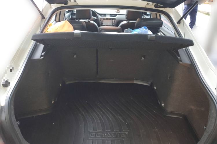 Used Skoda Octavia 2016 TSI280 DSG Smart Drive Edition
