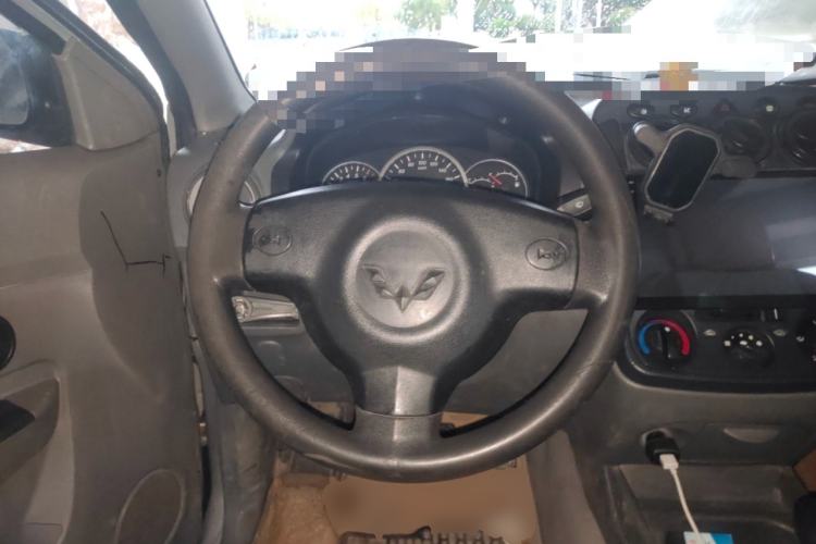 Used Wuling Hongguang 2013 1.5L Base Version