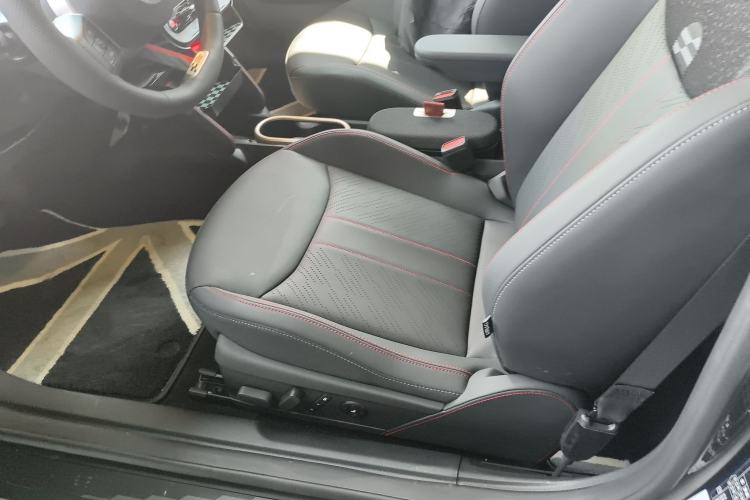 Used MINI Electric MINI COOPER JCW 2025 JOHN COOPER WORKS