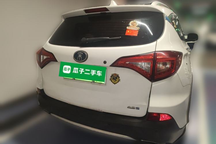 Used BYD Song New Energy 2017 Song DM 1.5TID All-Wheel Drive Luxury Model Rear