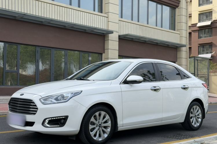 Used Ford Escort 2017 Happiness Edition 1.5L Automatic Fashion Version