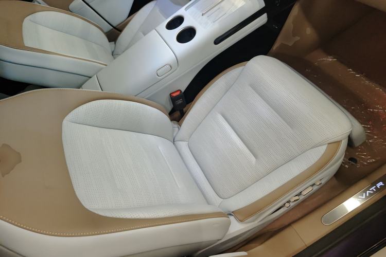 Used Avatr 07 2024 Ultra Range-Extended Four-Wheel Drive
