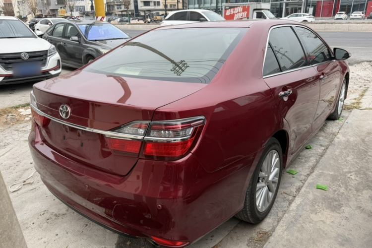 Used Toyota Camry 2015 2.5G Luxury Navigation Edition
