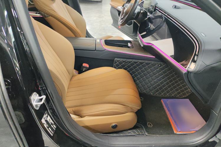 Used Mercedes-Benz E-Class 2024 E 300 L Luxury Model