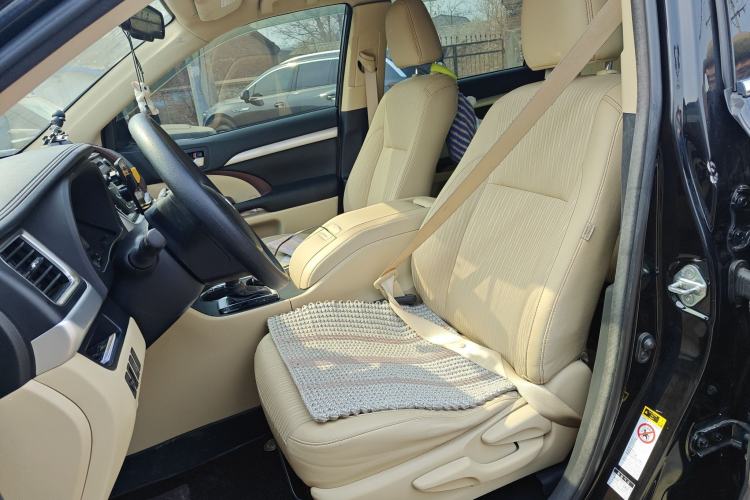 Used Toyota Highlander 2015 2.0T Four-Wheel Drive Elite Edition 7-Seater
