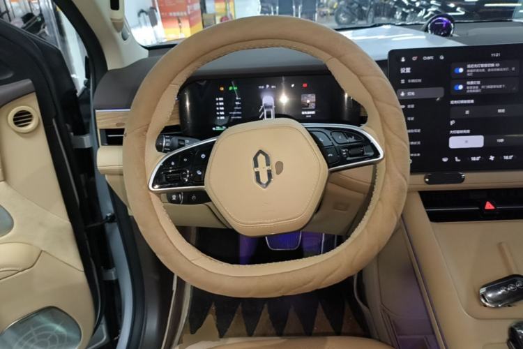 Used Hima AITO M7 2024 1.5T Intelligent Driving 4WD Ultra Version 6 Seats