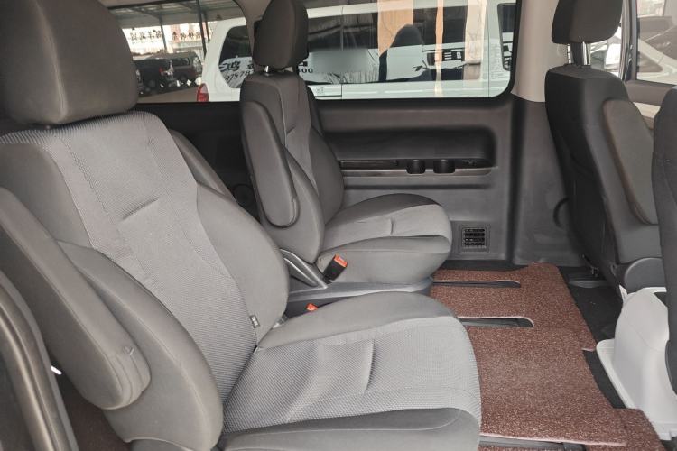 Used JAC Refine M4 2022 2.0 TGDI Automatic Business Edition
