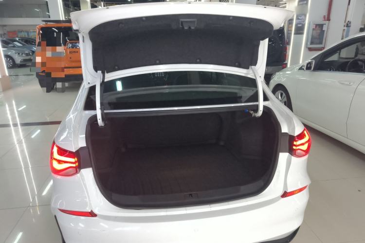 Used Chevrolet Monza 2019 RS 330T Automatic Comfort Edition China VI Standard